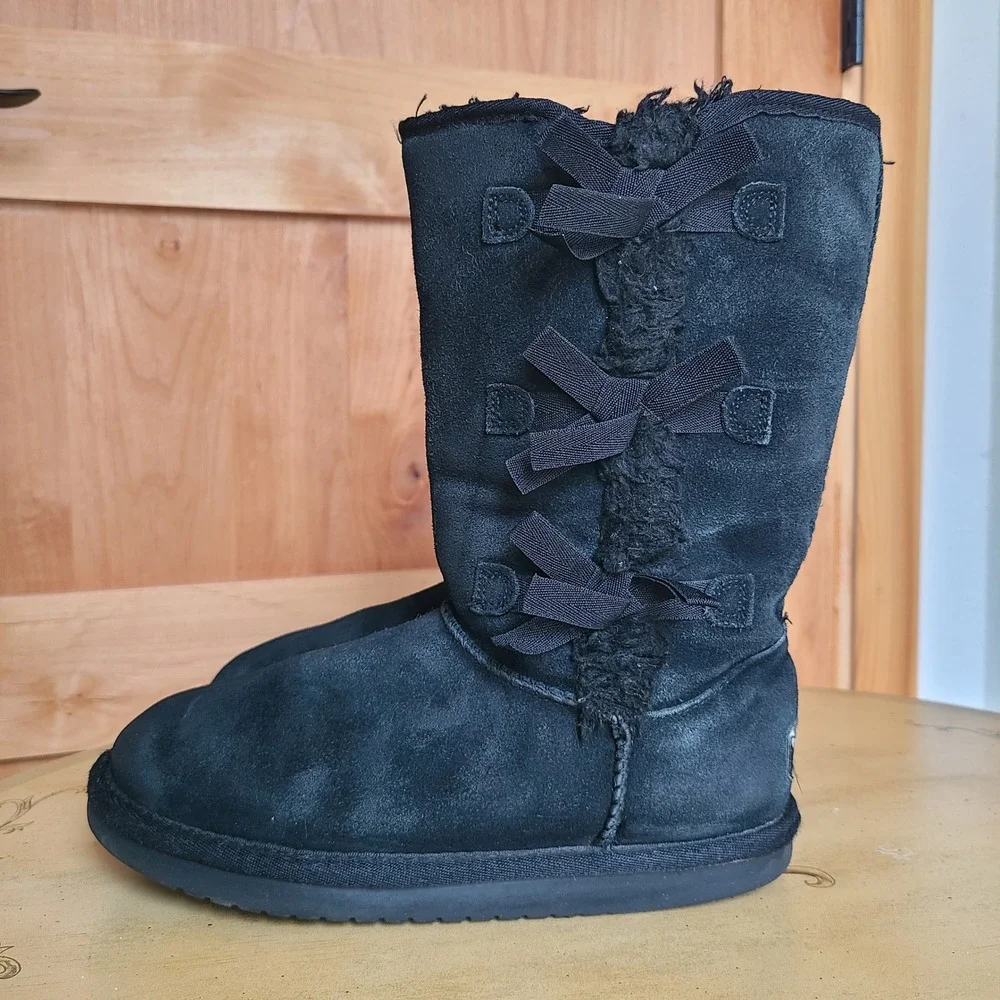 Koolaburra by UGG US 4 Black Suede Victoria Tall‎ Triple Bow Boots Kids Y2K Cozy